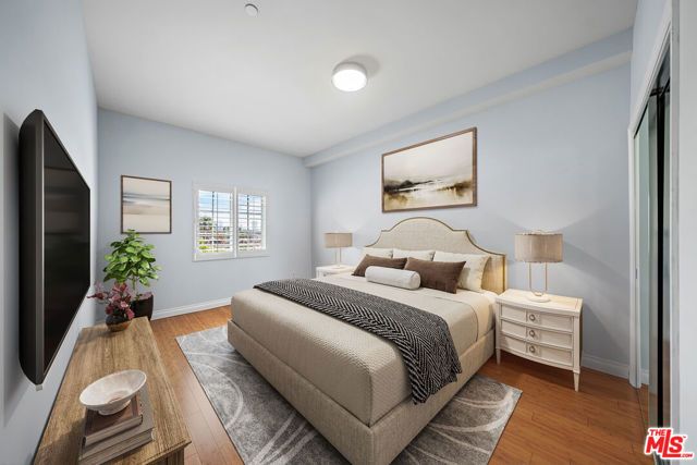 722 S Oxford Avenue 403, Los Angeles, CA 90005