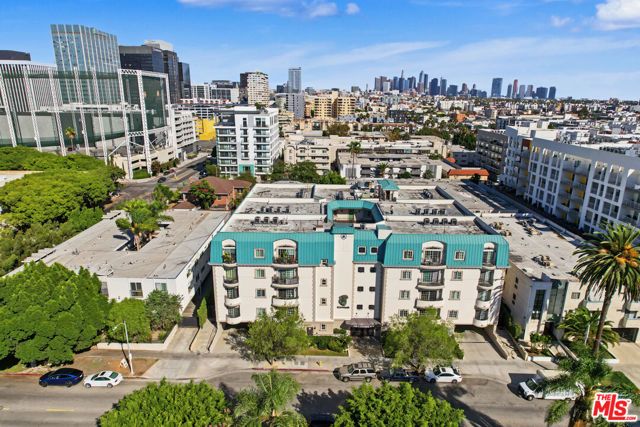 722 S Oxford Avenue 403, Los Angeles, CA 90005