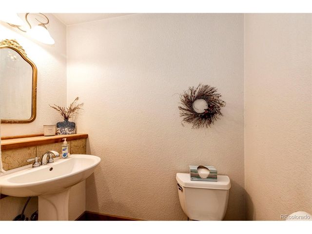 18560 Wedemeyer Rd, Kiowa, CO 80117