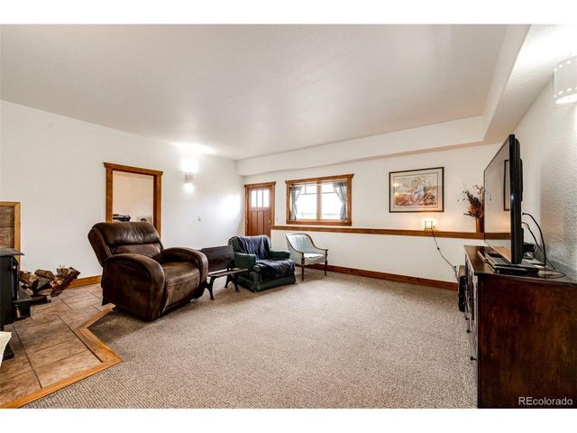 18560 Wedemeyer Rd, Kiowa, CO 80117