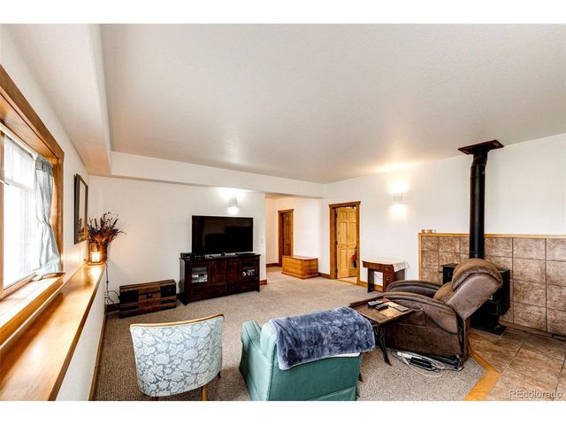 18560 Wedemeyer Rd, Kiowa, CO 80117