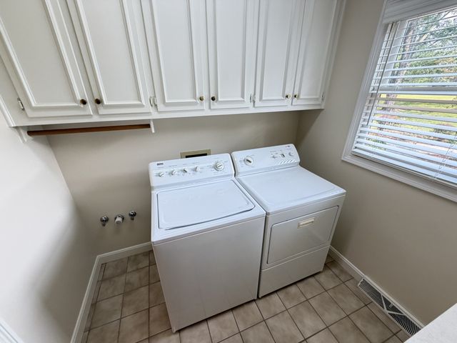 1307 Long Hollow Pike, Gallatin, TN 37066