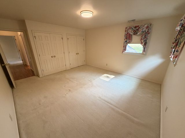 1307 Long Hollow Pike, Gallatin, TN 37066
