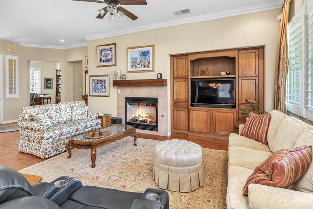 12018 Grasmere Avenue, Bakersfield, CA 93312