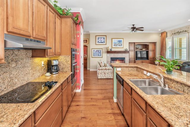 12018 Grasmere Avenue, Bakersfield, CA 93312