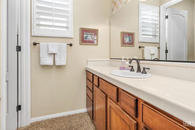 12018 Grasmere Avenue, Bakersfield, CA 93312