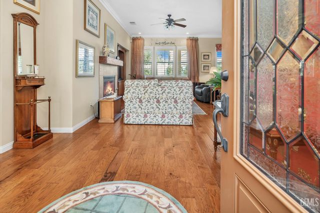 12018 Grasmere Avenue, Bakersfield, CA 93312