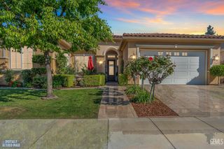 12018 Grasmere Avenue, Bakersfield, CA 93312