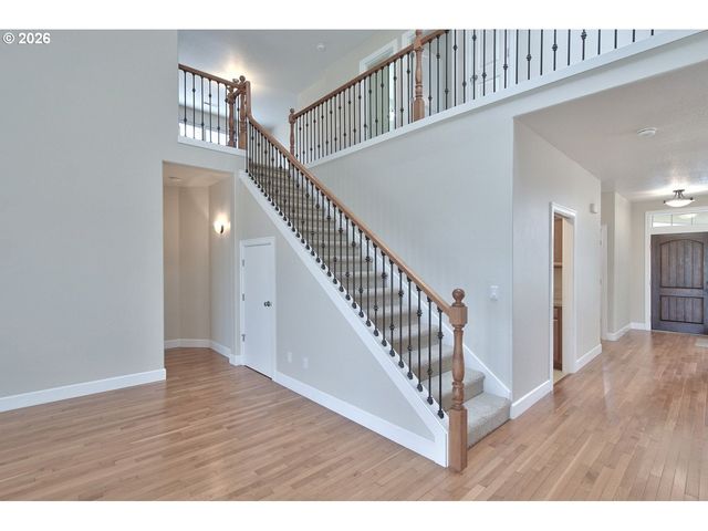 1327 37TH Ave, Forest Grove, OR 97116