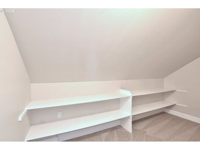 1327 37TH Ave, Forest Grove, OR 97116