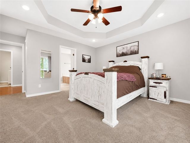 2007 White Oak Lane, Russellville, AR 72802