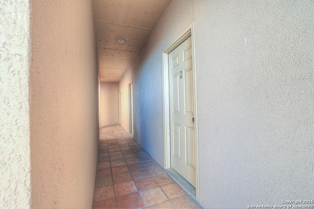 2305 Connie Dr Ste 102, Canyon Lake, TX 78133