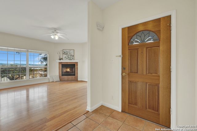 2305 Connie Dr Ste 102, Canyon Lake, TX 78133