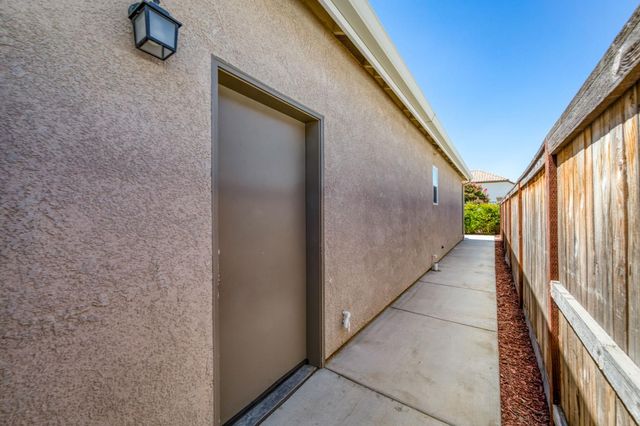 4658 Orchard Hills Road, Madera, CA 93636