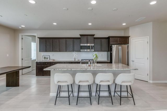 4658 Orchard Hills Road, Madera, CA 93636