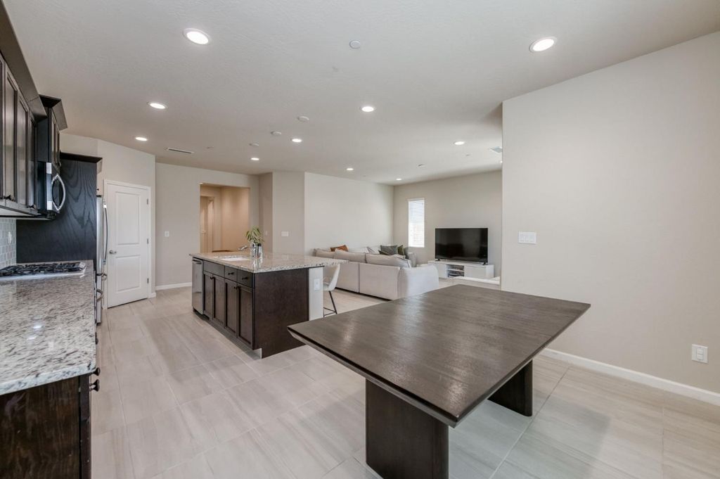 Image 13 of property listing at 4658 Orchard Hills Road, Madera, CA 93636