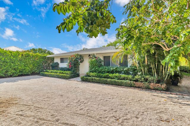 246 Gray Street, West Palm Beach, FL 33405