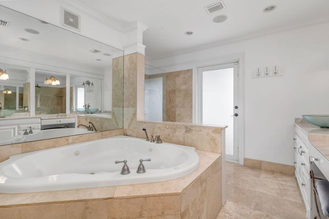246 Gray Street, West Palm Beach, FL 33405