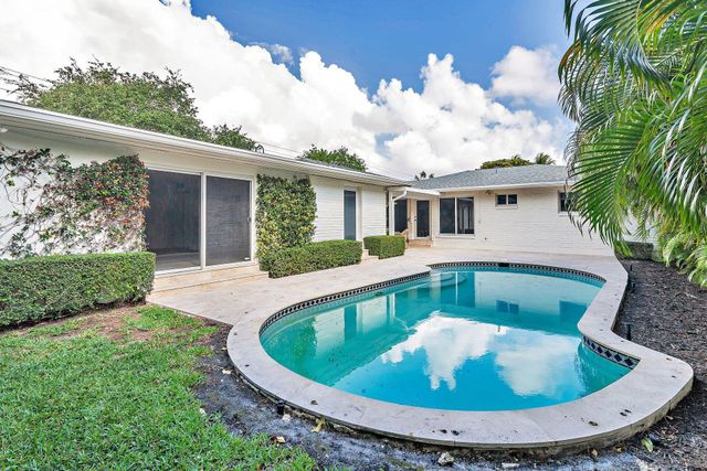 246 Gray Street, West Palm Beach, FL 33405