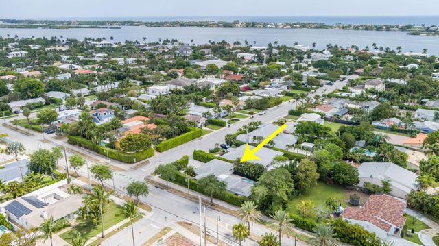 246 Gray Street, West Palm Beach, FL 33405