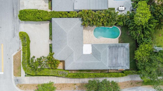 246 Gray Street, West Palm Beach, FL 33405