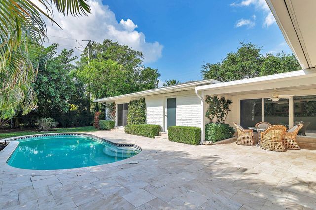 246 Gray Street, West Palm Beach, FL 33405