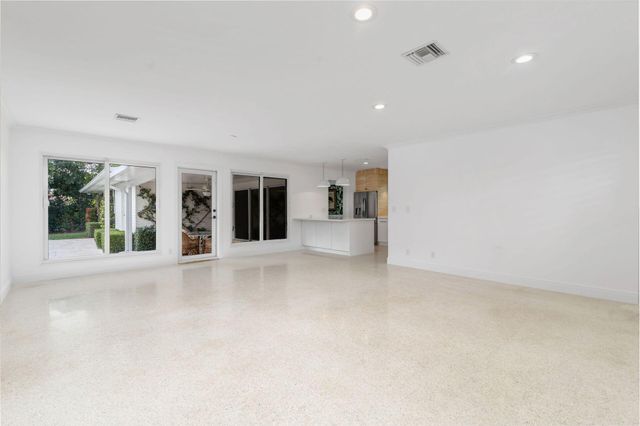 246 Gray Street, West Palm Beach, FL 33405