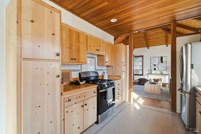 1440 Center St, Napa, CA 94559