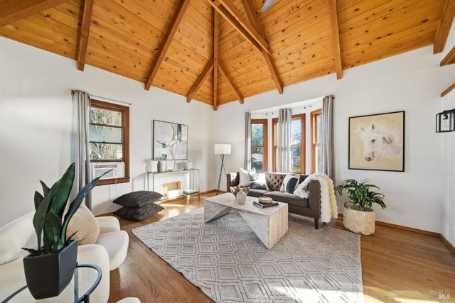 1440 Center St, Napa, CA 94559