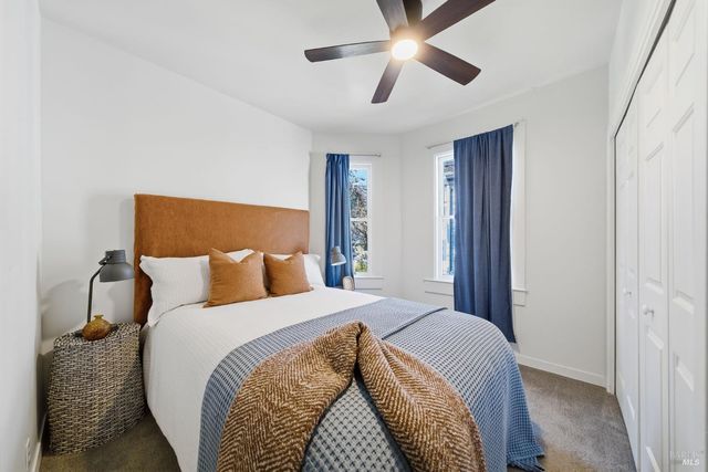 1440 Center St, Napa, CA 94559