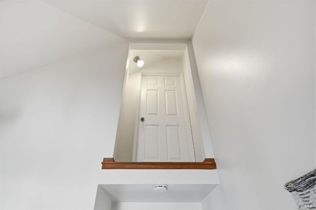 1440 Center St, Napa, CA 94559