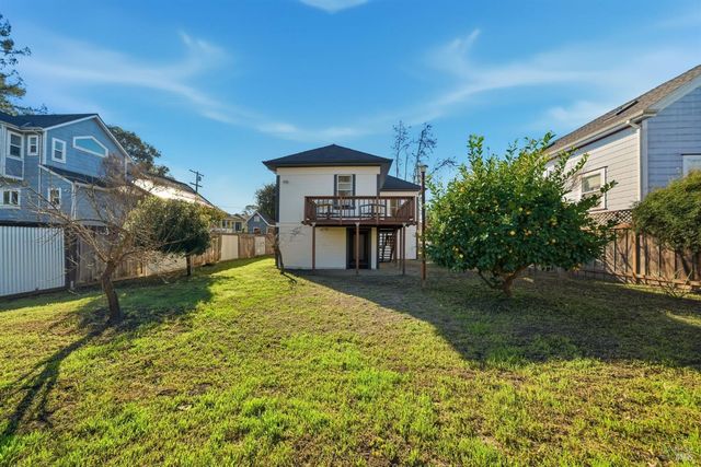 1440 Center St, Napa, CA 94559