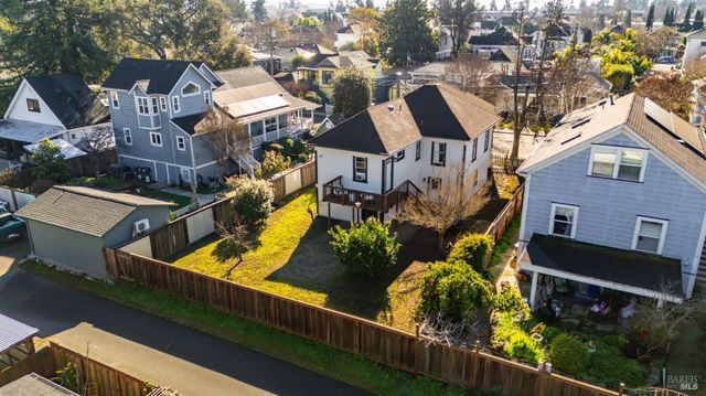 1440 Center St, Napa, CA 94559