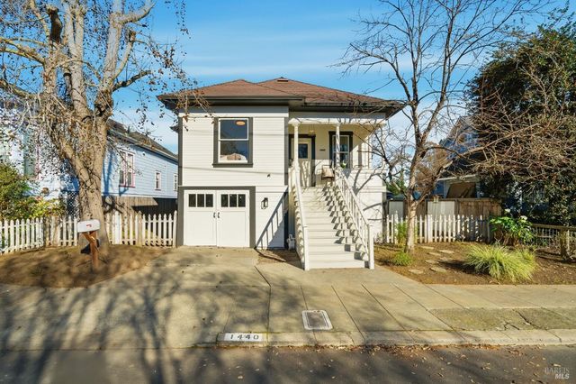 1440 Center St, Napa, CA 94559