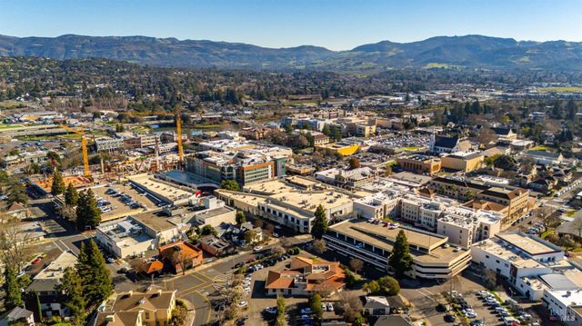 1440 Center St, Napa, CA 94559