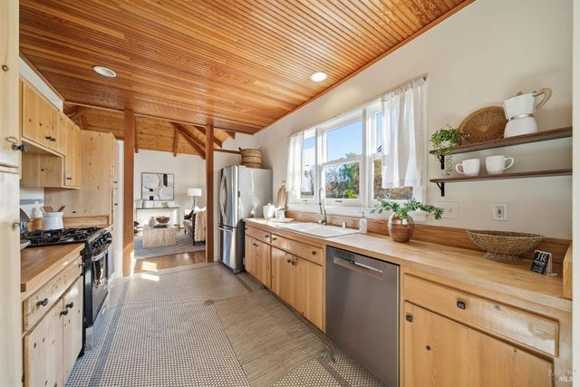 1440 Center St, Napa, CA 94559