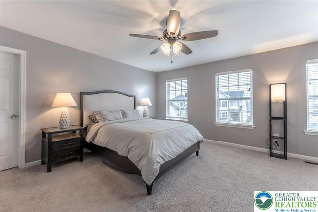 1686 Charley Lane, Bethlehem City, PA 18020