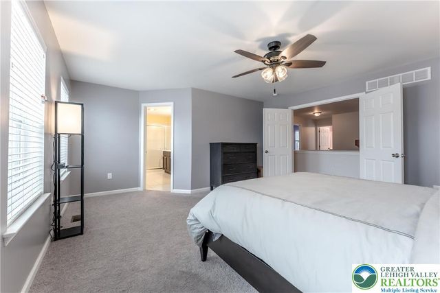 1686 Charley Lane, Bethlehem City, PA 18020