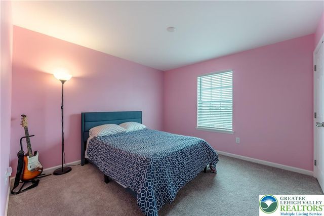 1686 Charley Lane, Bethlehem City, PA 18020