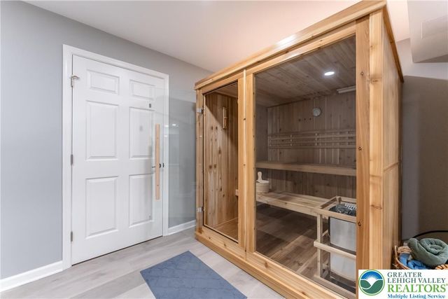 1686 Charley Lane, Bethlehem City, PA 18020