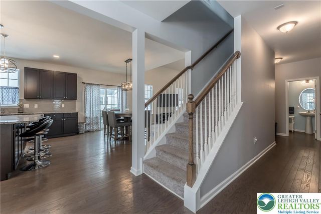 1686 Charley Lane, Bethlehem City, PA 18020