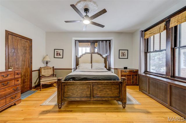 8766 Burton Avenue, Charlack, MO 63114