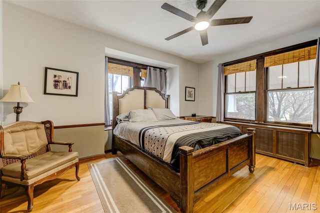 8766 Burton Avenue, Charlack, MO 63114