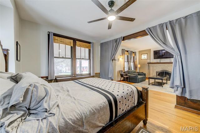 8766 Burton Avenue, Charlack, MO 63114