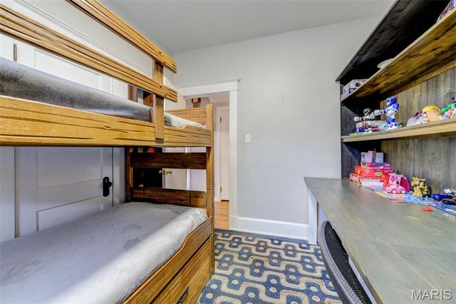 8766 Burton Avenue, Charlack, MO 63114