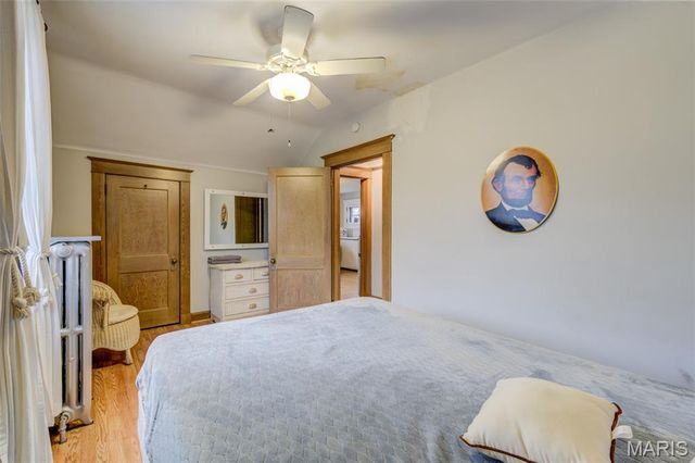 8766 Burton Avenue, Charlack, MO 63114