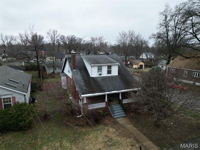 8766 Burton Avenue, Charlack, MO 63114