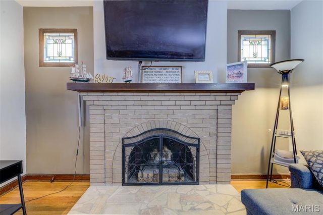 8766 Burton Avenue, Charlack, MO 63114