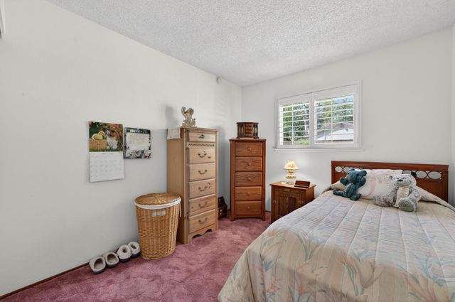 8924 Lanier Way, Sacramento, CA 95826