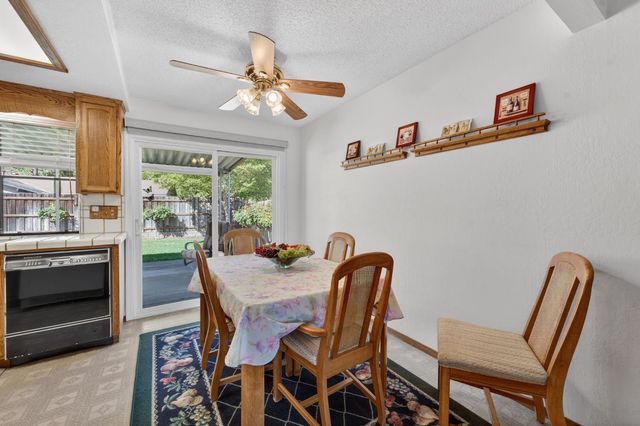 8924 Lanier Way, Sacramento, CA 95826